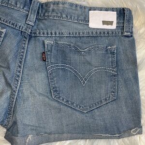 3 for $50🎉Levi Jean shorts